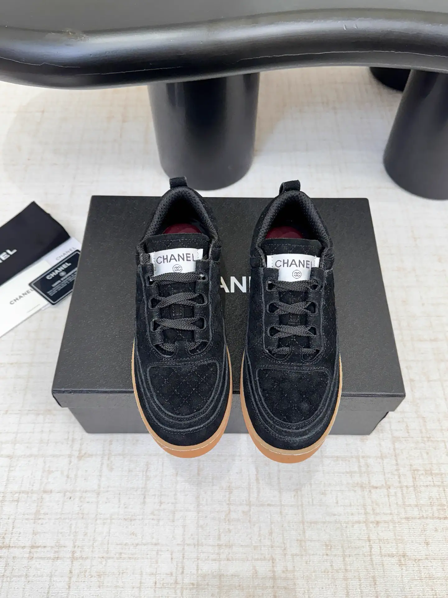 CHANEL 26s Early Spring Casual Sports Sneakers image 1