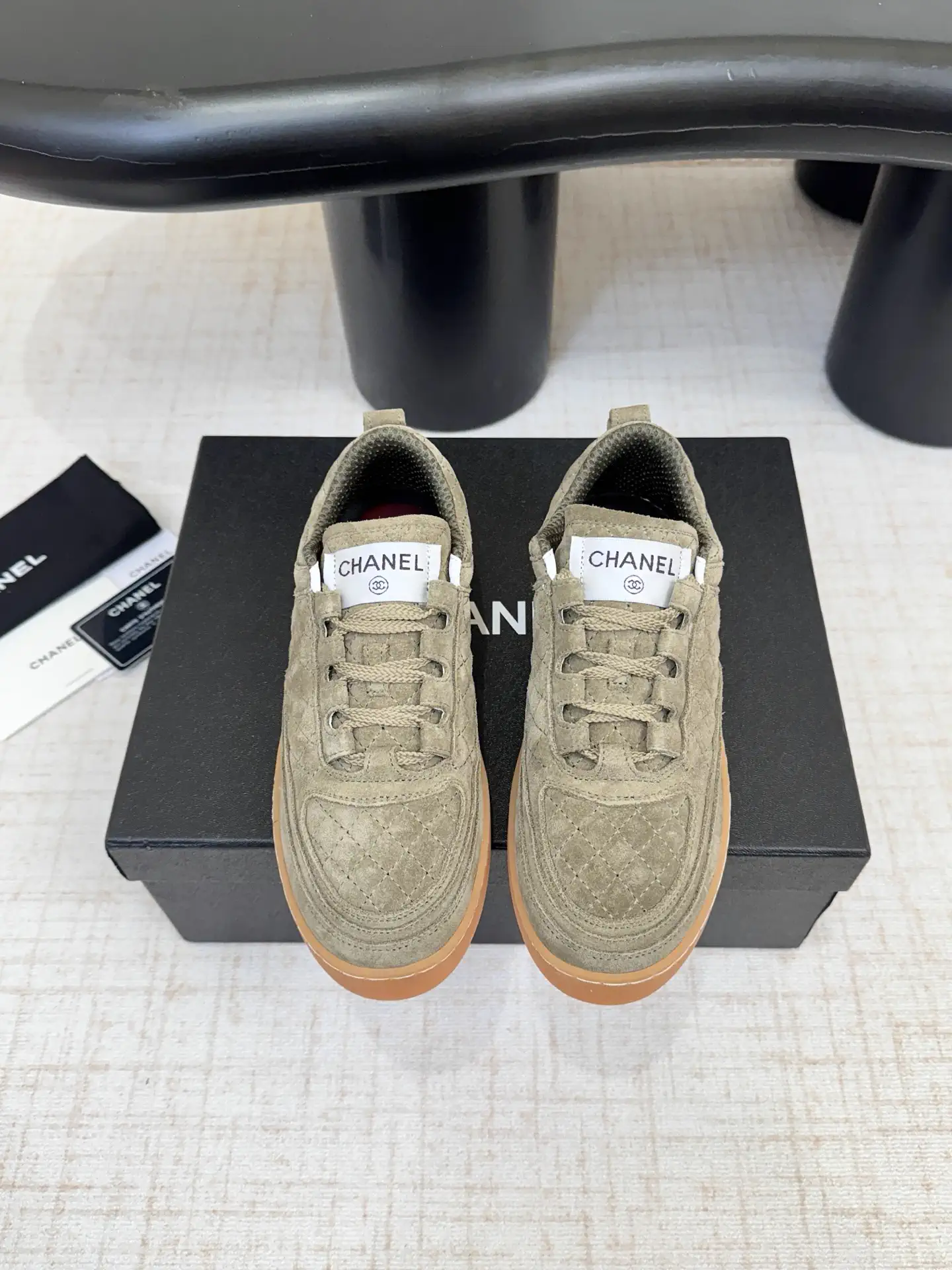 CHANEL 26s Early Spring Casual Sports Sneakers image 1