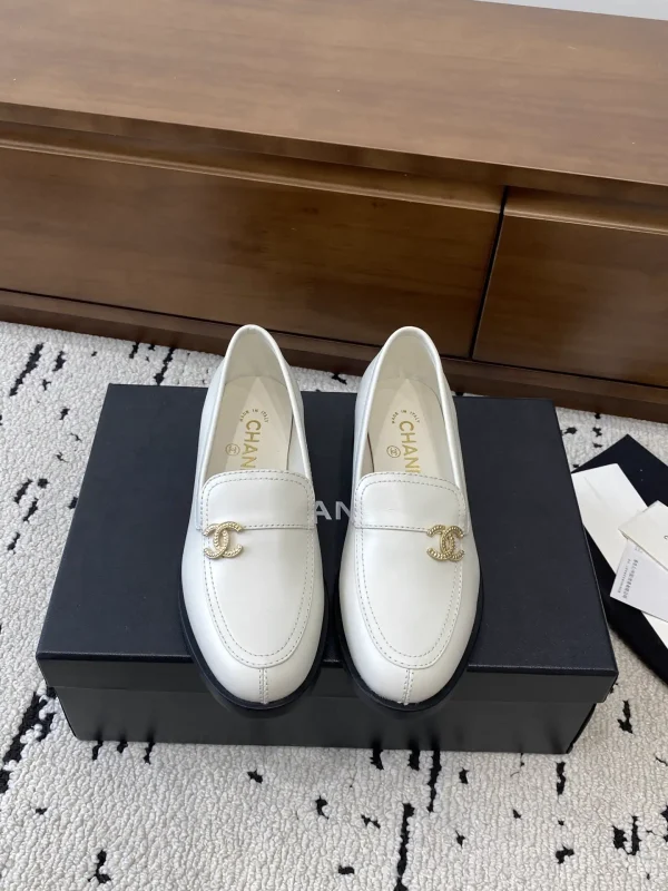 White Leather Loafer Shoes image 1