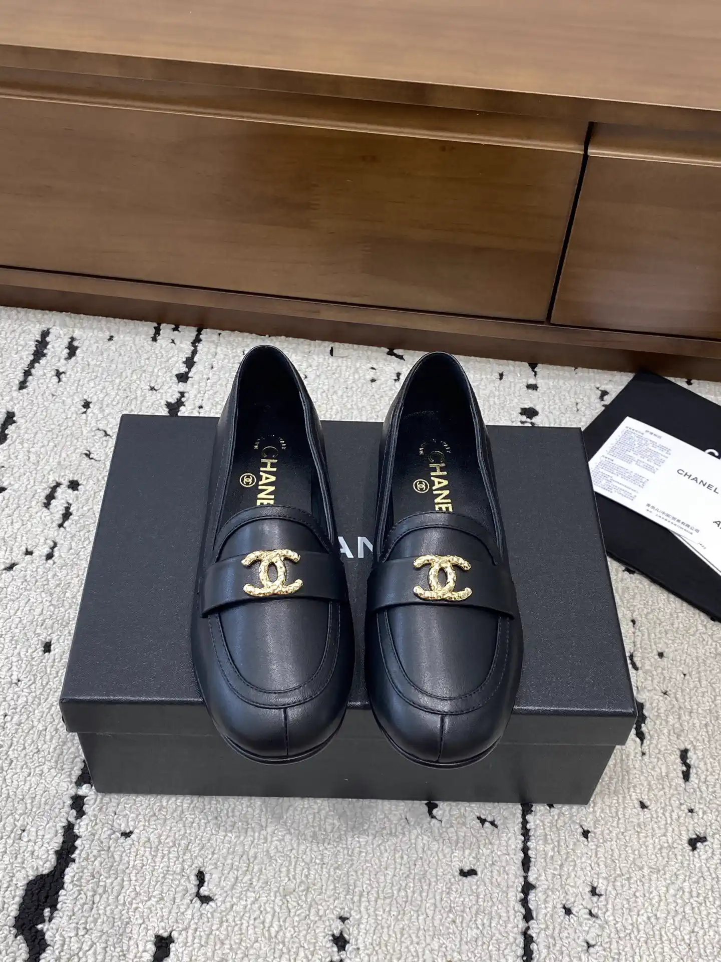 Women's Black Leather Loafers with Gold Logo Accent image 1