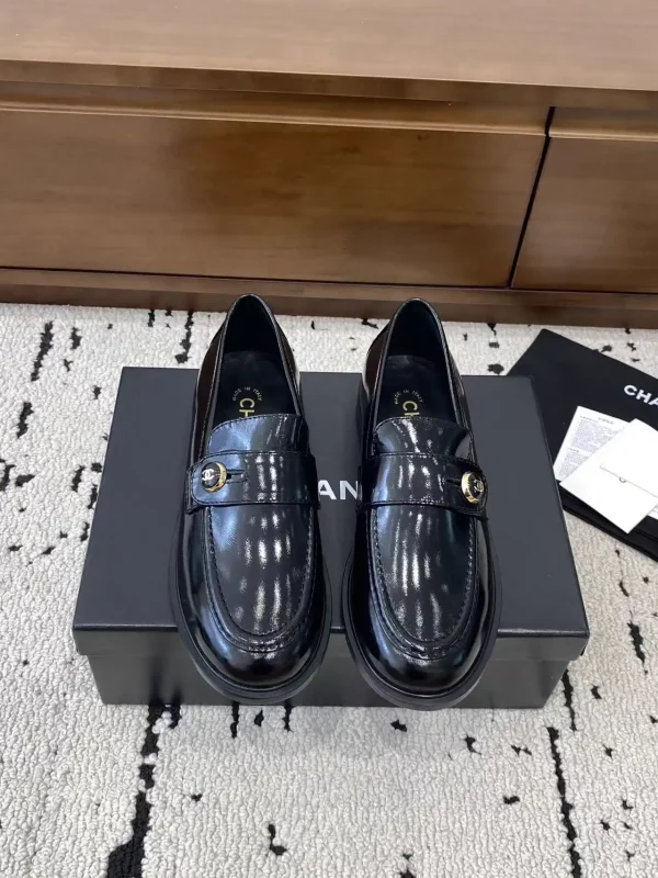Women's Patent Leather Loafers with Decorative Button image 1
