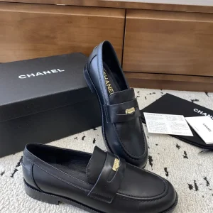Black Leather Loafers with Gold Accent image 1