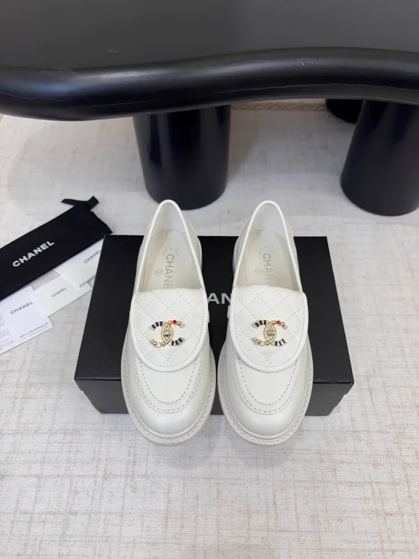 Quilted Loafer Shoes with Decorative Buckle image 1
