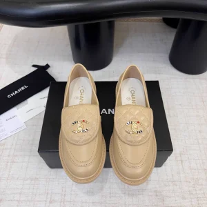 Quilted Loafer Shoes with Decorative Buckle image 1