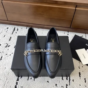 Chain Buckle Pointed Toe Low Heel Loafer Flats image 1