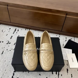 Quilted Chain Decor Low Heel Flat Loafers image 1