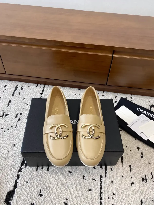 Beige Low Heel Pointed Toe Flat Loafers image 1