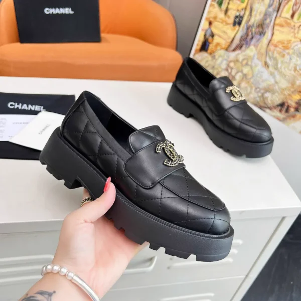 Quilted Platform Loafers with Logo Accent image 1