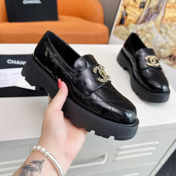 Quilted Platform Loafers with Logo Accent image 1