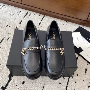 CHANEL Chain Buckle Low Heel Loafers image 1