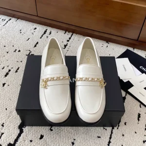 White Chain Buckle Low Heel Loafers image 1
