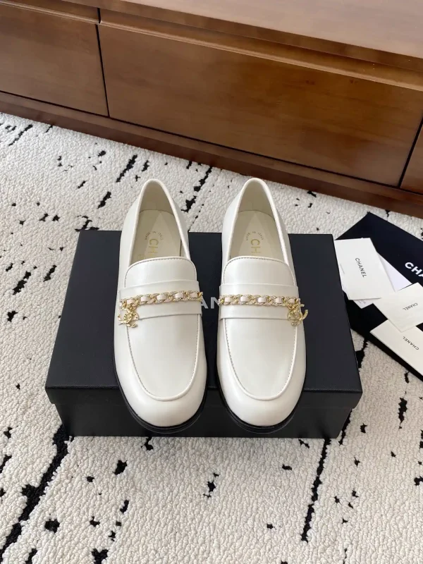 White Chain Buckle Low Heel Loafers image 1