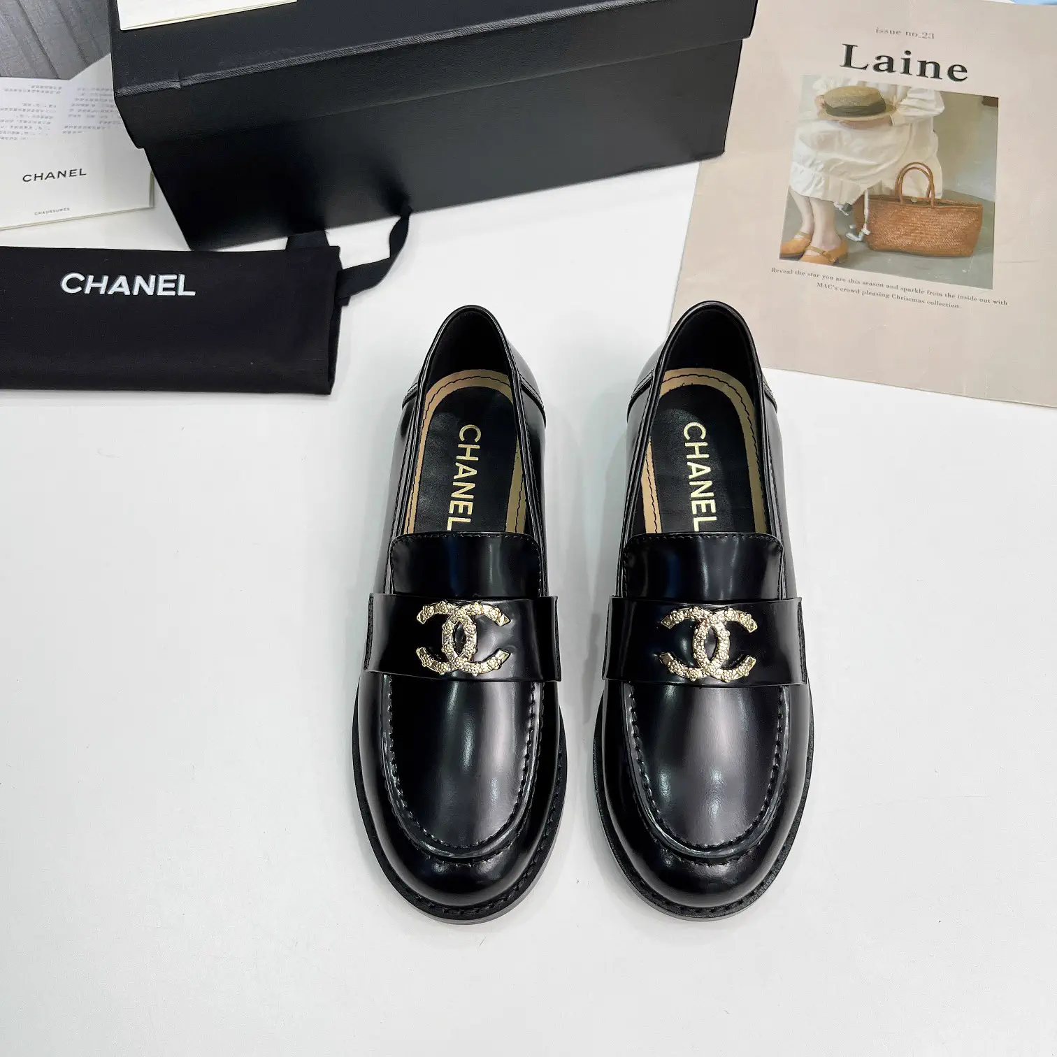 Black Leather Loafers with Gold Logo Accent image 1