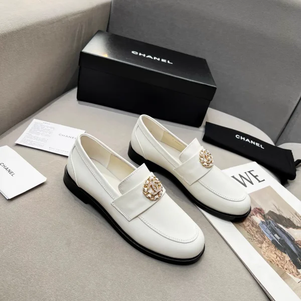 White Leather Loafers with Decorative Buckle image 1