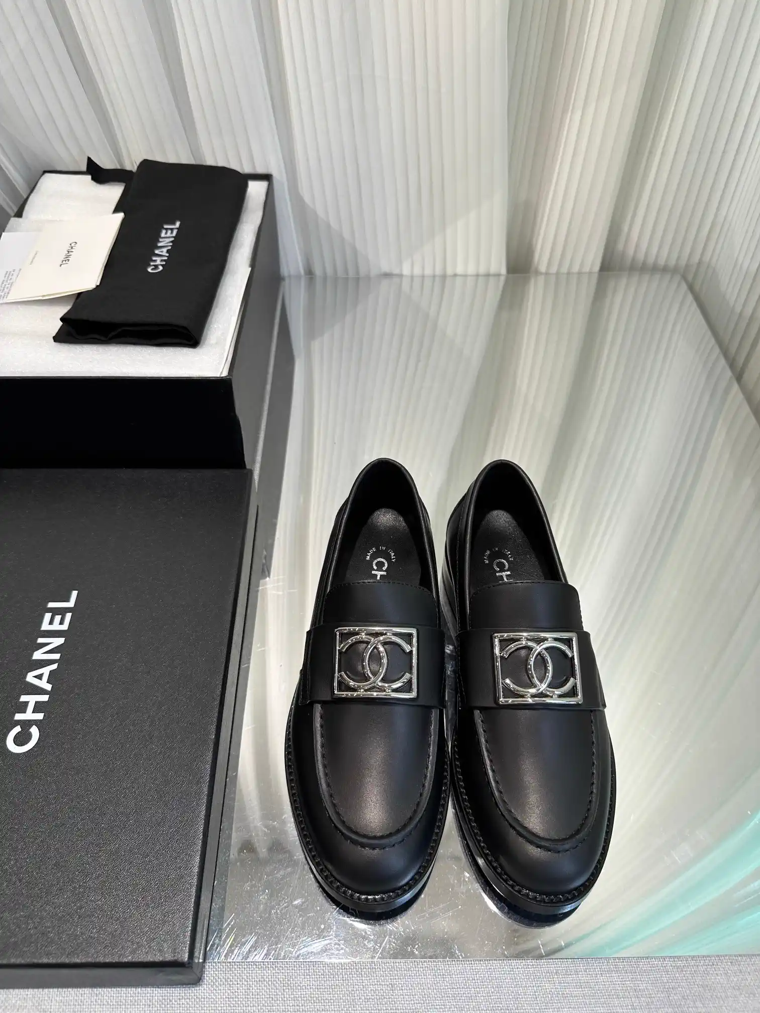 CHANEL 2023 Early Autumn Loafers image 1