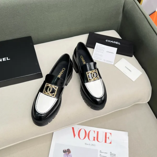 Two-Tone Platform Loafers with Gold-Tone Buckle image 1