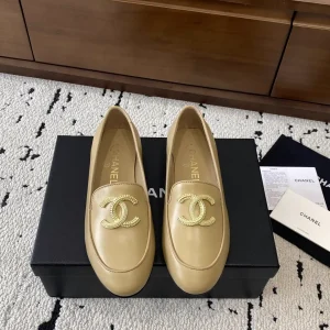 Low Heel Rounded Pointed Toe Flat Loafers image 1