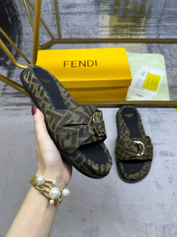FENDI Flat Slide Sandals with Knotted Strap and Gold-tone Hardware image 1