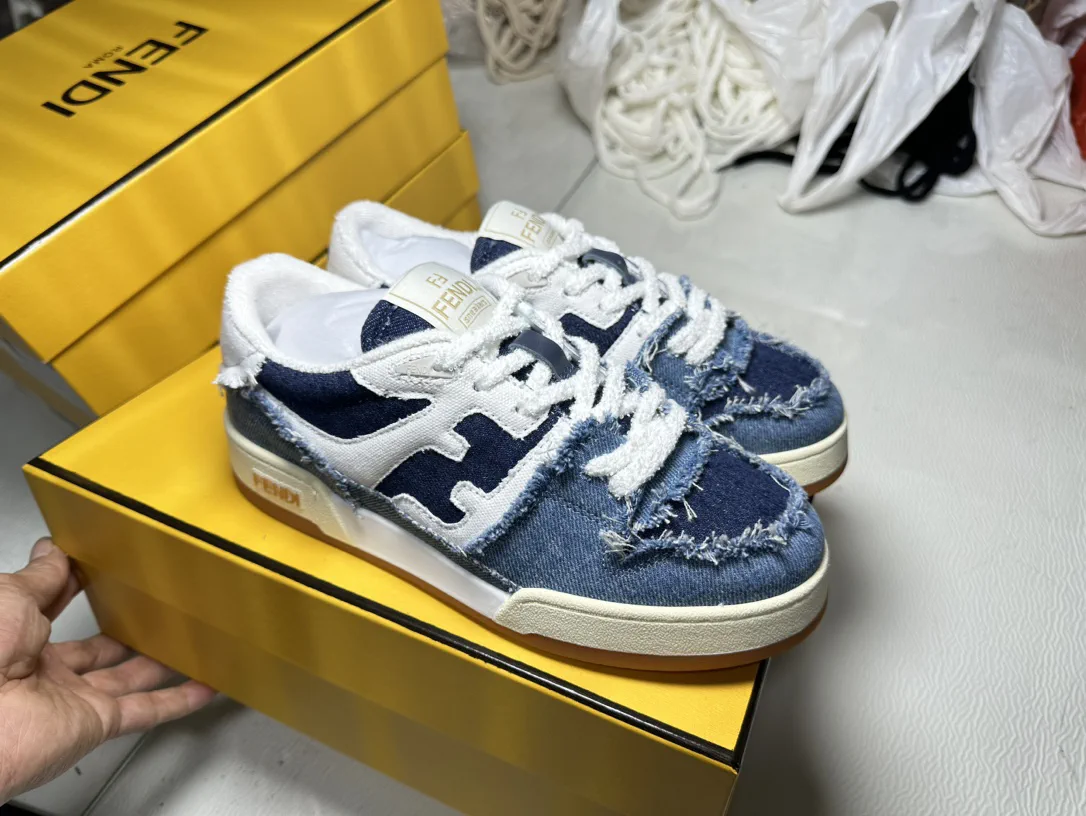FENDI MATCH Suede Low-Top Casual Sneakers image 1