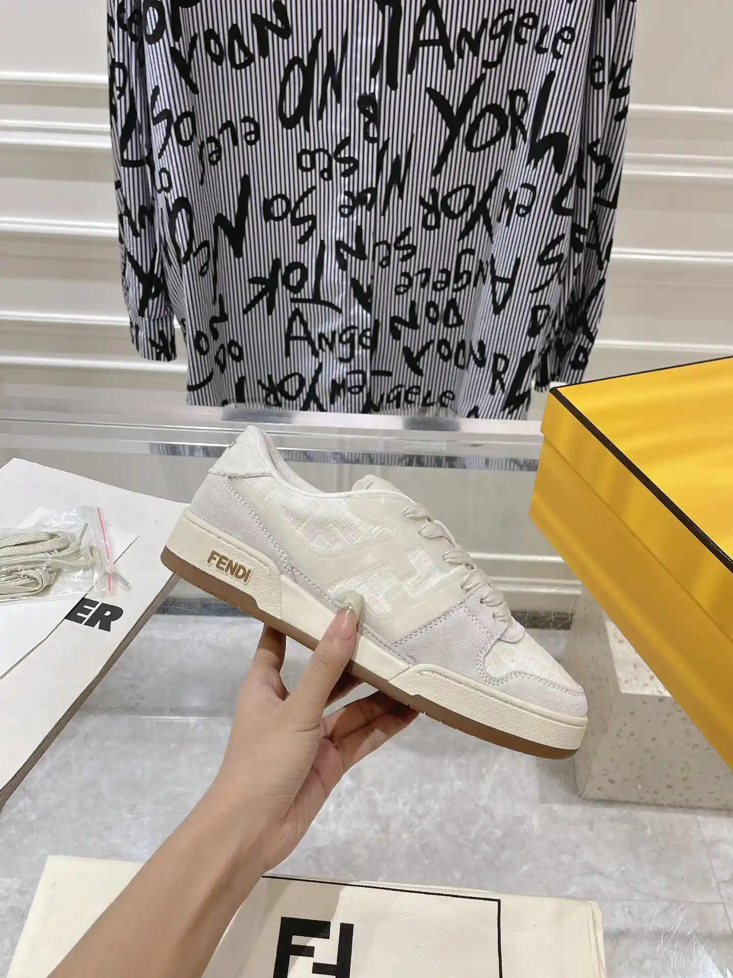 Fendi Match Retro Casual Sneakers image 1