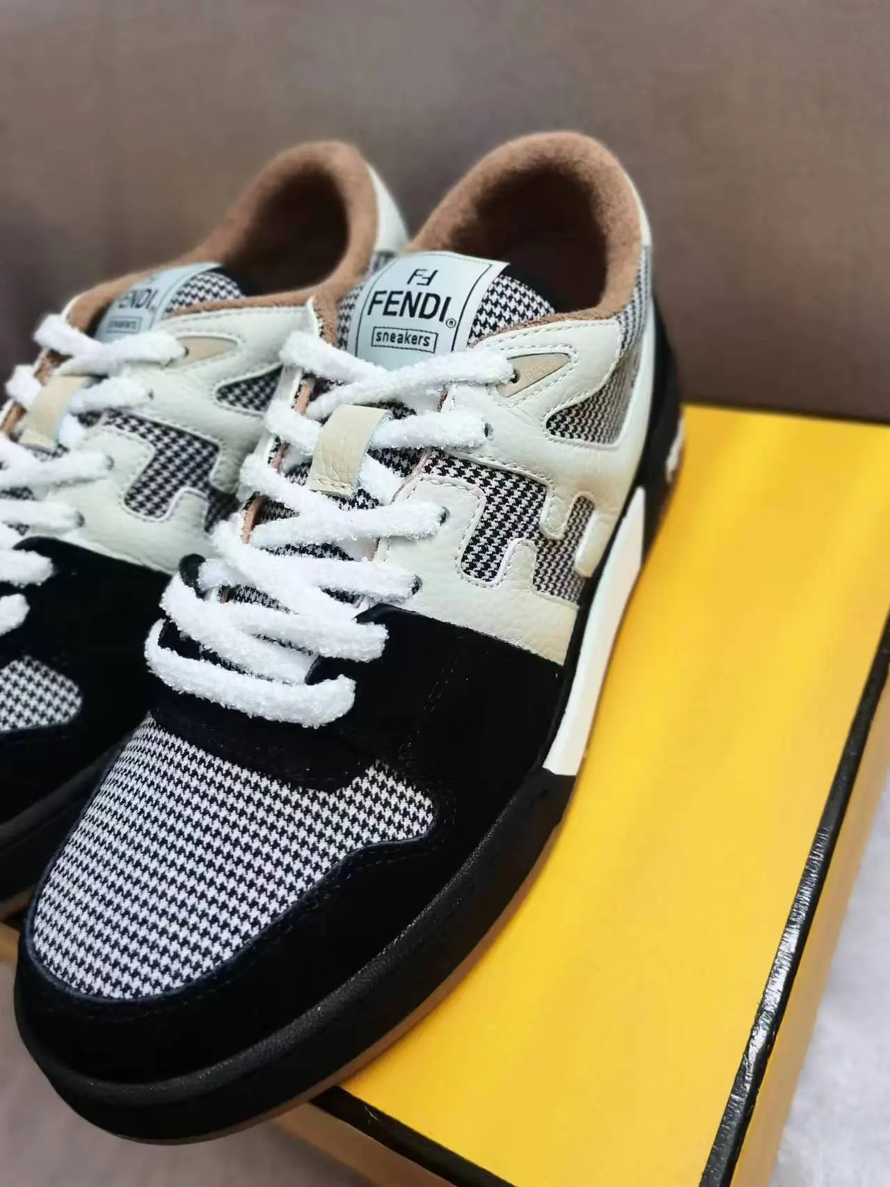 FENDI MATCH Suede Low-Top Casual Sneakers image 1