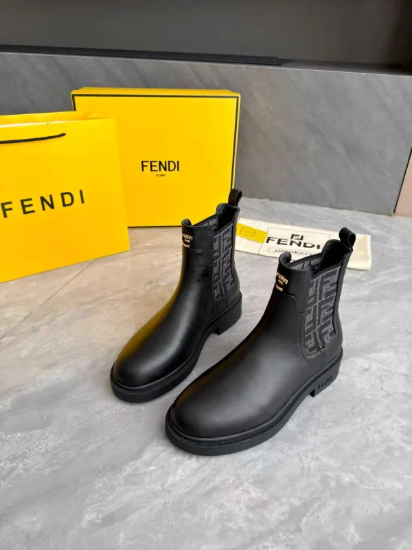 FENDI Platform Chelsea Boots image 1