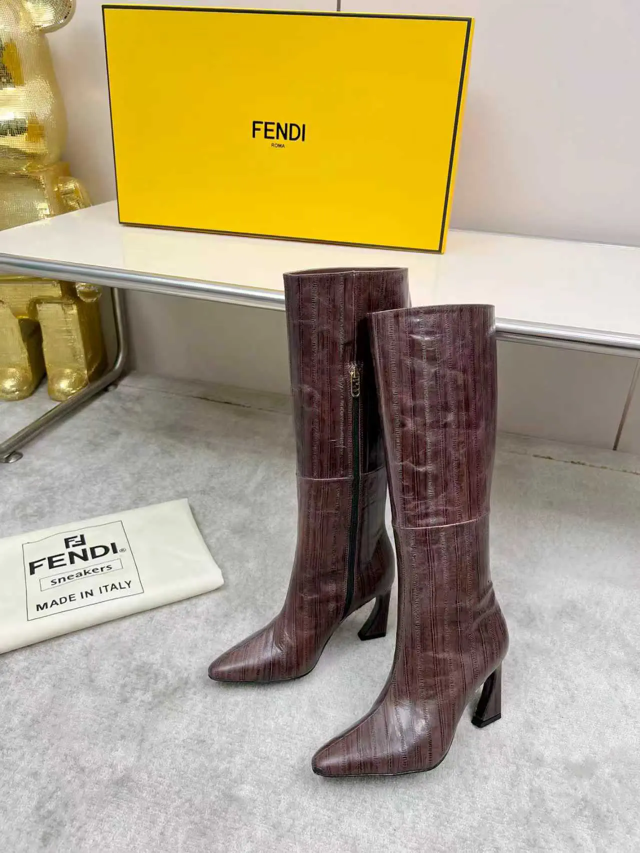 Women's Knee-High Heeled Boots image 1