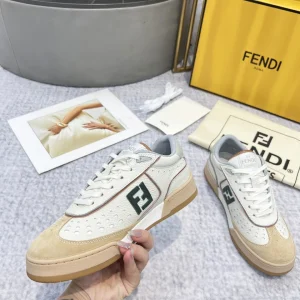 FENDI Match Low-Top Casual Sneakers image 1