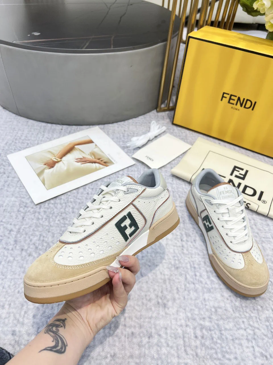 FENDI Match Low-Top Casual Sneakers image 1