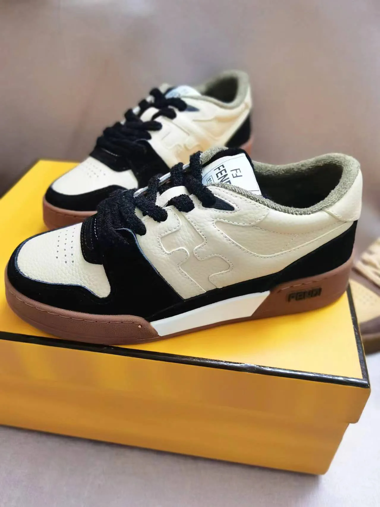 FENDI MATCH Suede Low-Top Casual Sneakers image 1