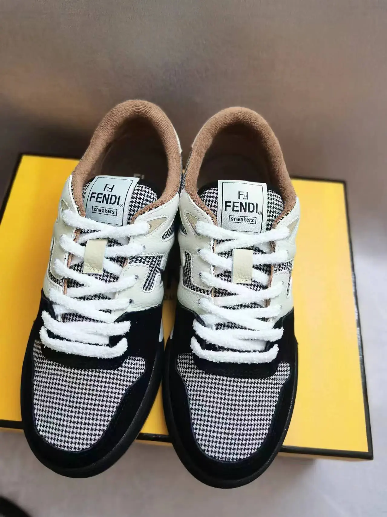 FENDI MATCH Suede Low-Top Casual Sneakers image 1