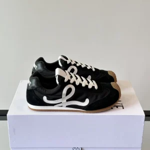 LOEWE Color Block Casual Shoes image 1