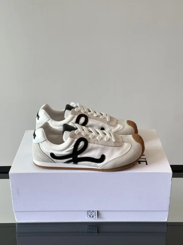 Color Block Casual Shoes image 1