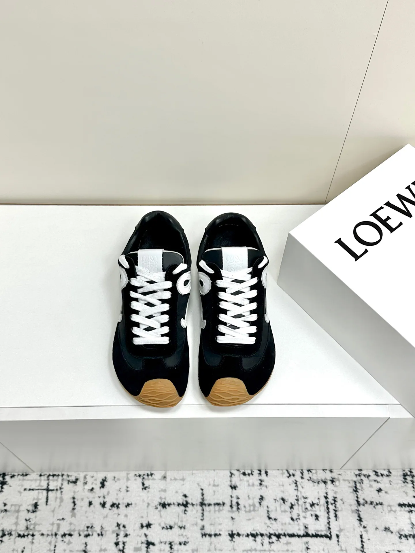 LOEWE Color-Block Casual Sneakers image 1