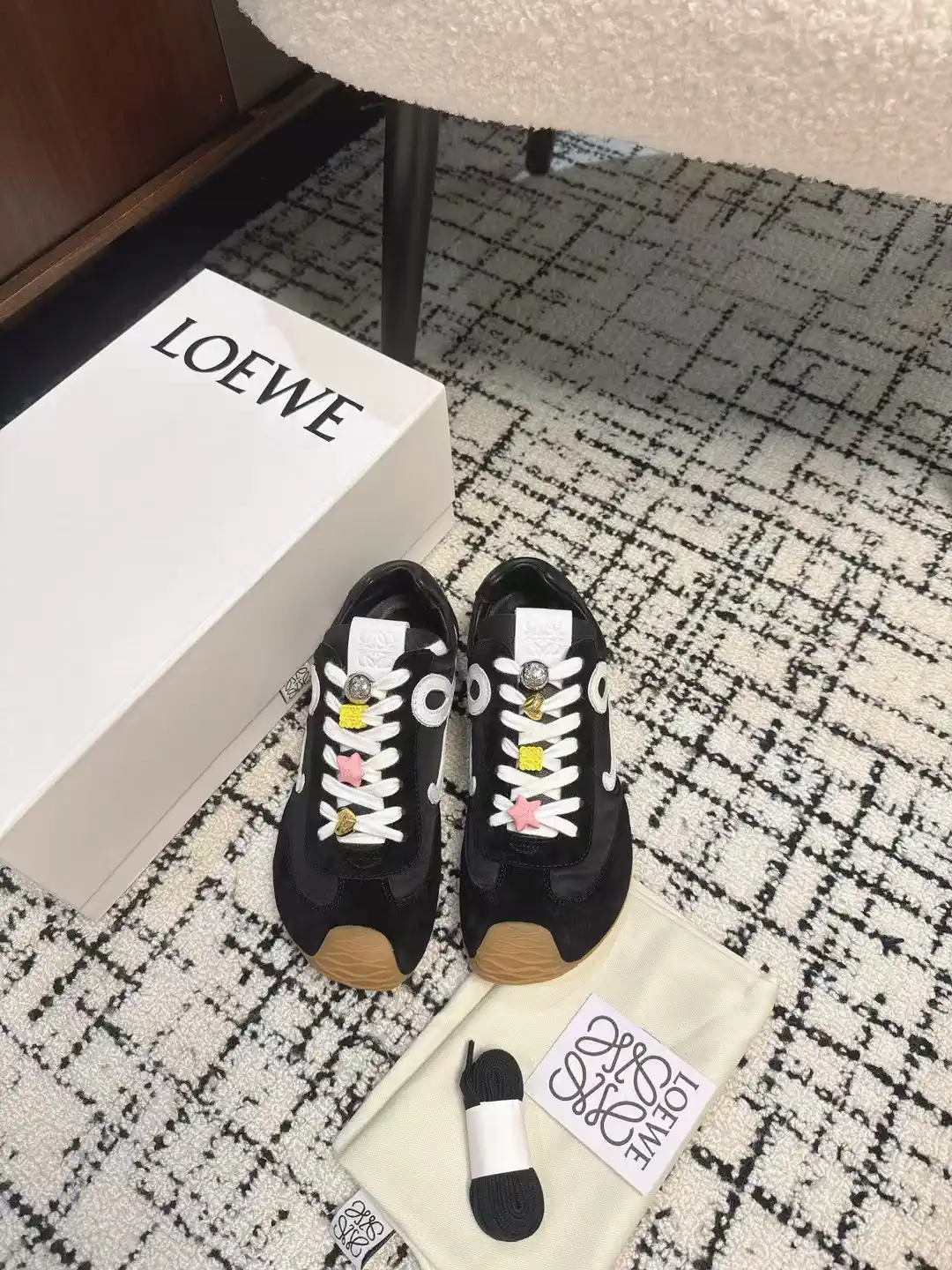 LOEWE Ballet Runner 2.0 Sneakers image 1