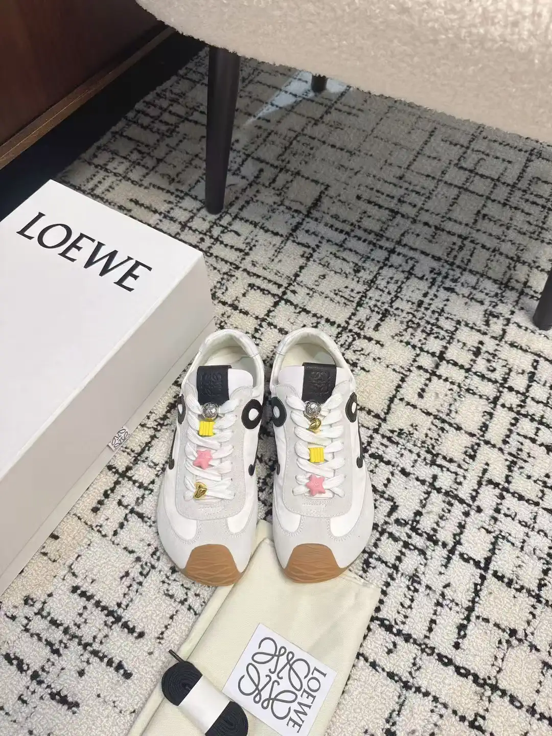 LOEWE Ballet Runner 2.0 Sneakers image 1