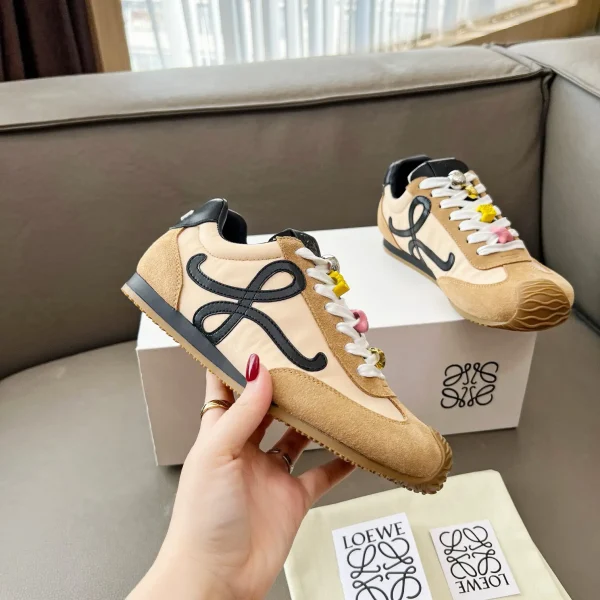 Color Block Casual Sneakers image 1