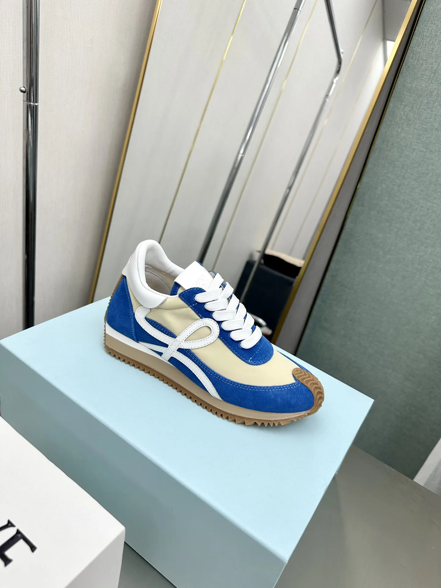Ballet Runner 2.0 Hidden Heel Casual Sneakers image 1