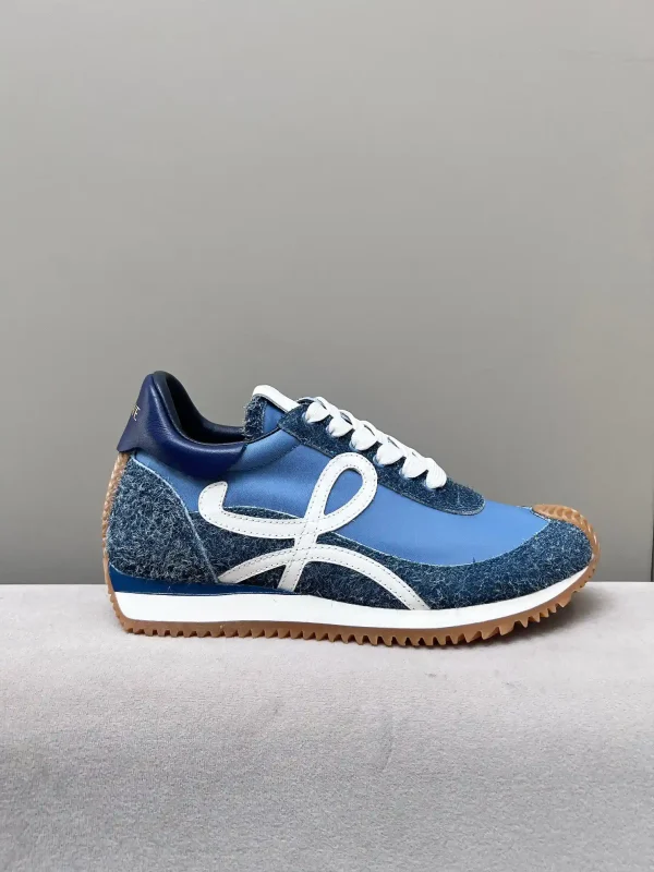 Ballet Runner 2.0 Hidden Heel Lift Casual Sneakers image 1