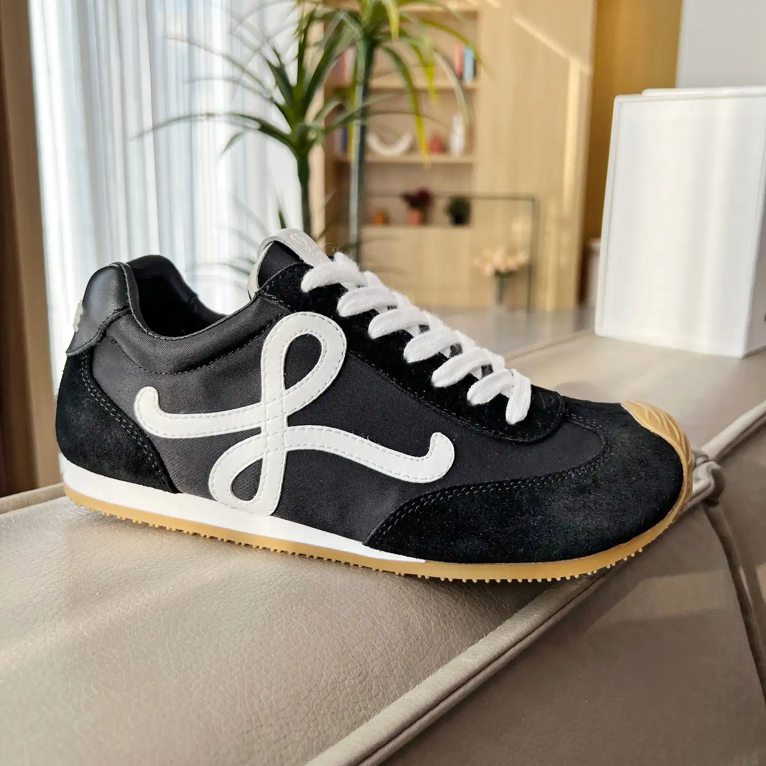 Ballet Runner 2.0 Hidden Heel Casual Sneakers image 1