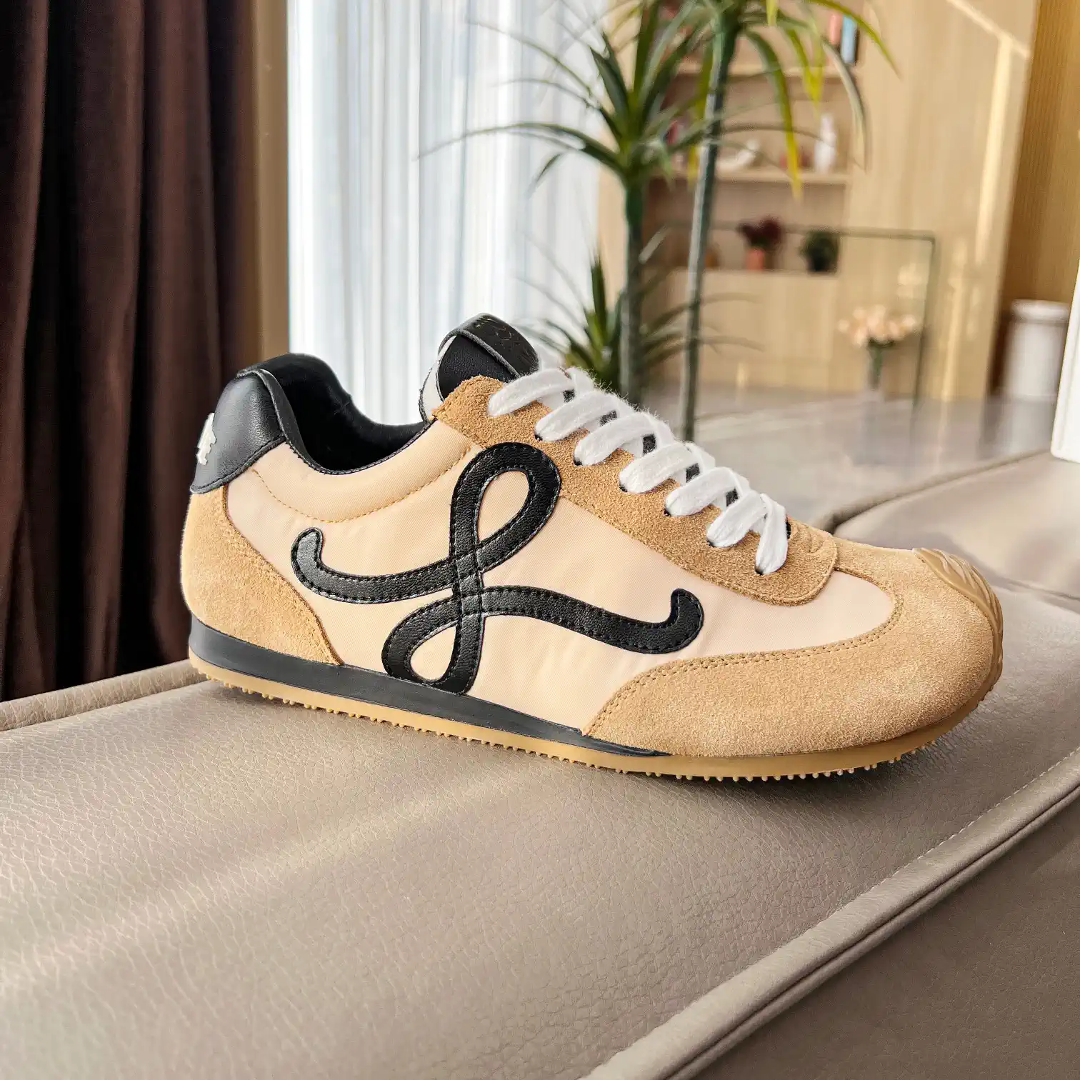 Ballet Runner 2.0 Hidden Heel Lift Casual Sneakers image 1