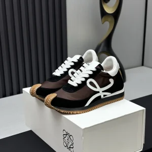 Ballet Runner 2.0 Hidden Heel Lift Casual Sneakers image 1