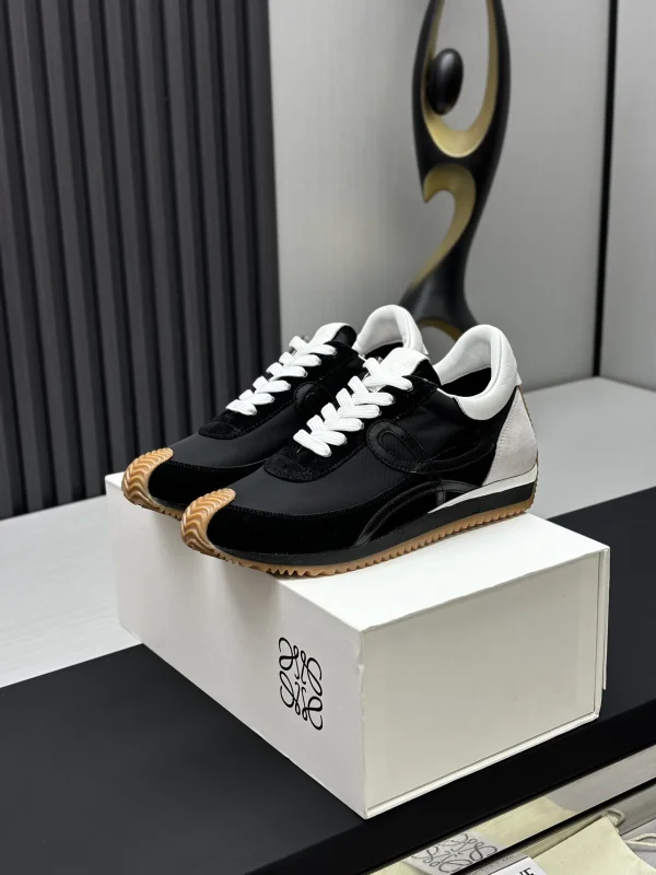 Ballet Runner 2.0 Hidden Heel Casual Sneakers image 1