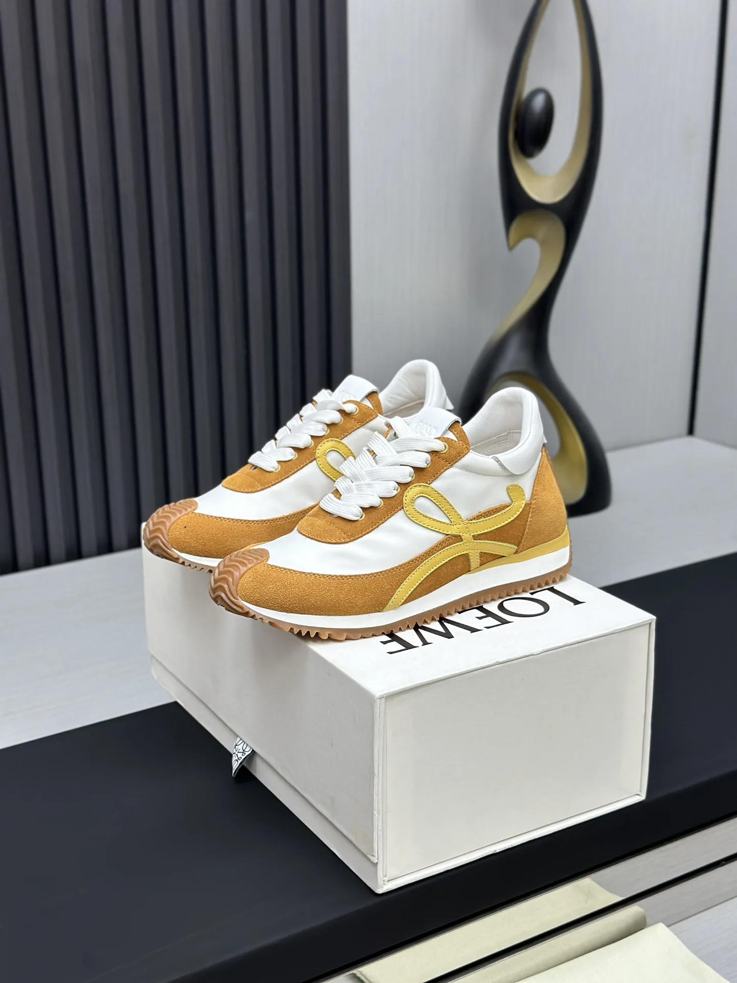 Ballet Runner 2.0 Hidden Heel Lift Casual Sneakers image 1