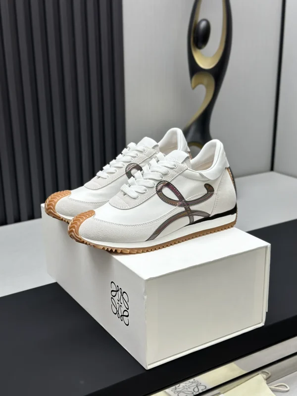 Ballet Runner 2.0 Hidden Heel Casual Sneakers image 1