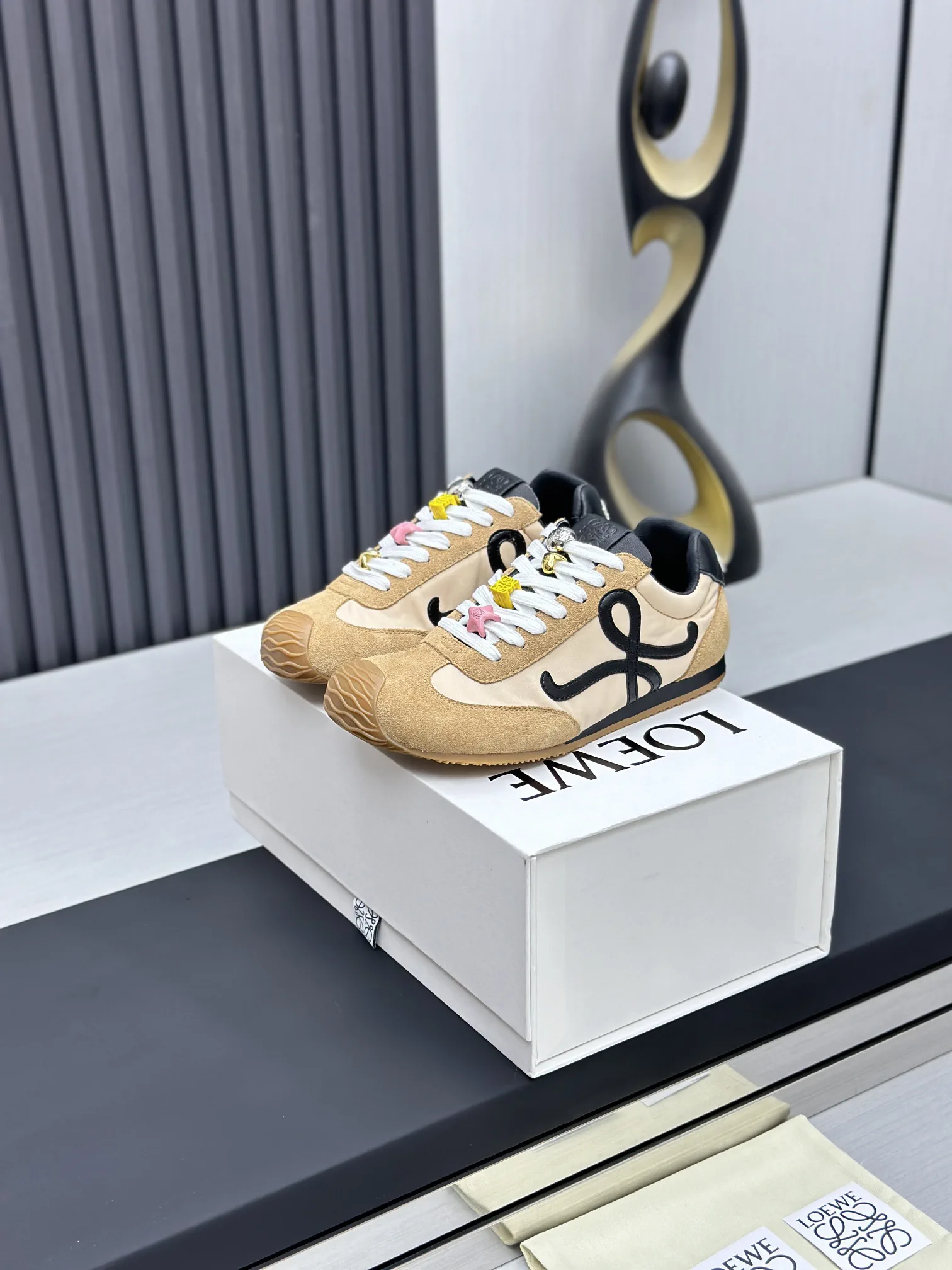 LOEWE Ballet Runner 2.0 Hidden Heel Casual Sneakers image 1