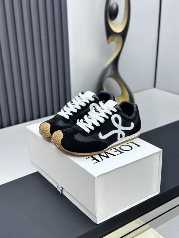 Ballet Runner 2.0 Hidden Heel Casual Sneakers image 1