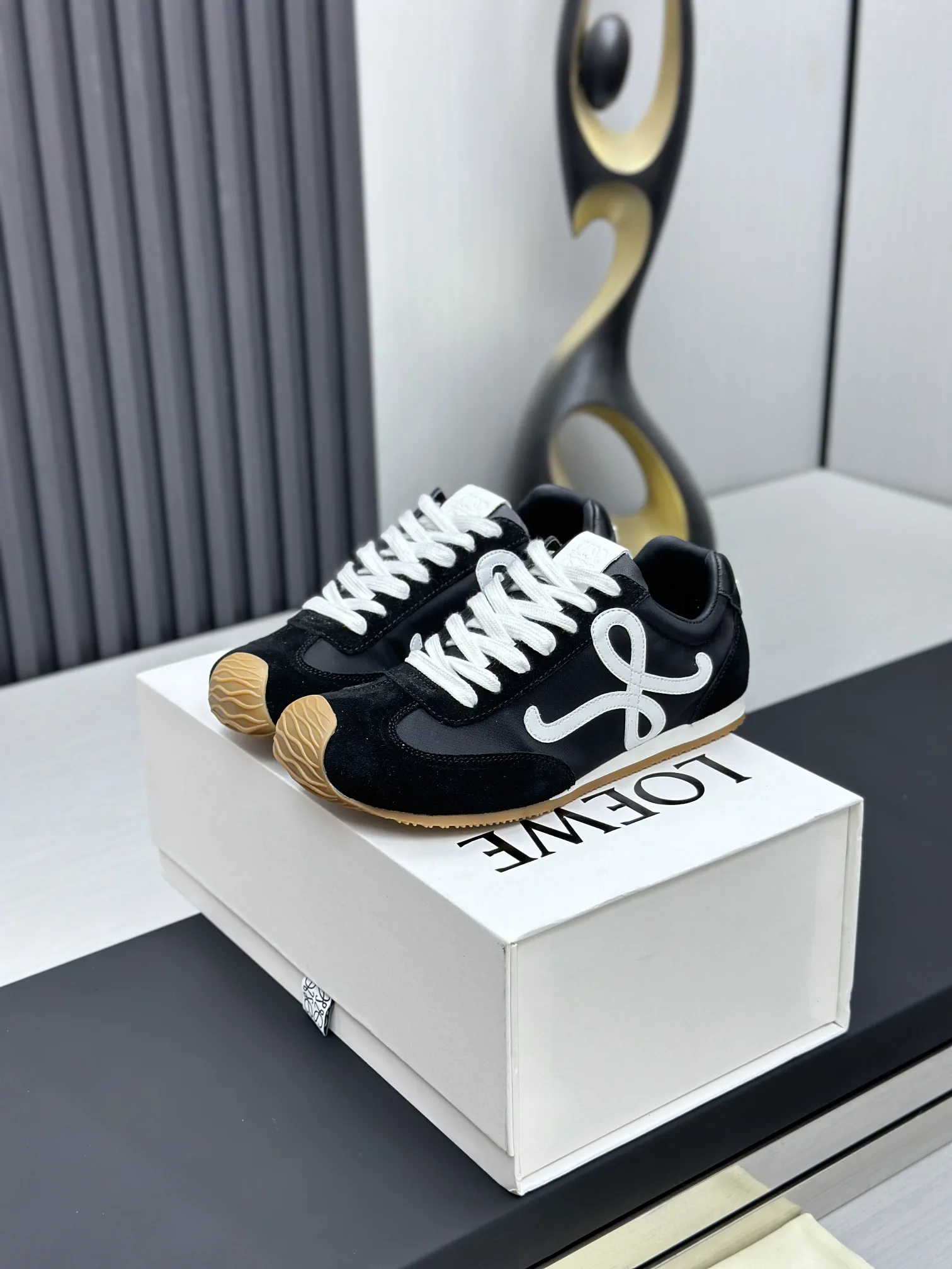 Ballet Runner 2.0 Hidden Heel Casual Sneakers image 1