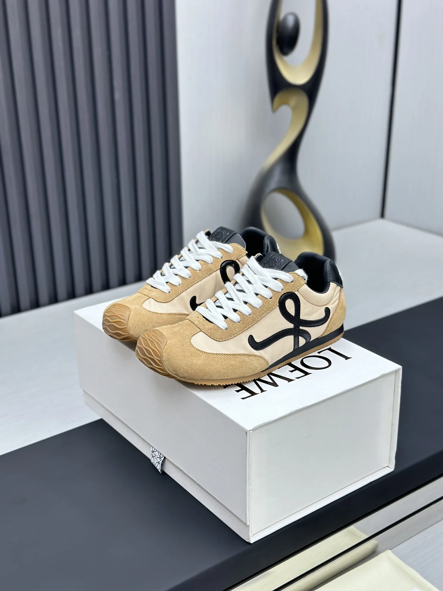 Ballet Runner 2.0 Hidden Heel Lift Casual Sneakers image 1