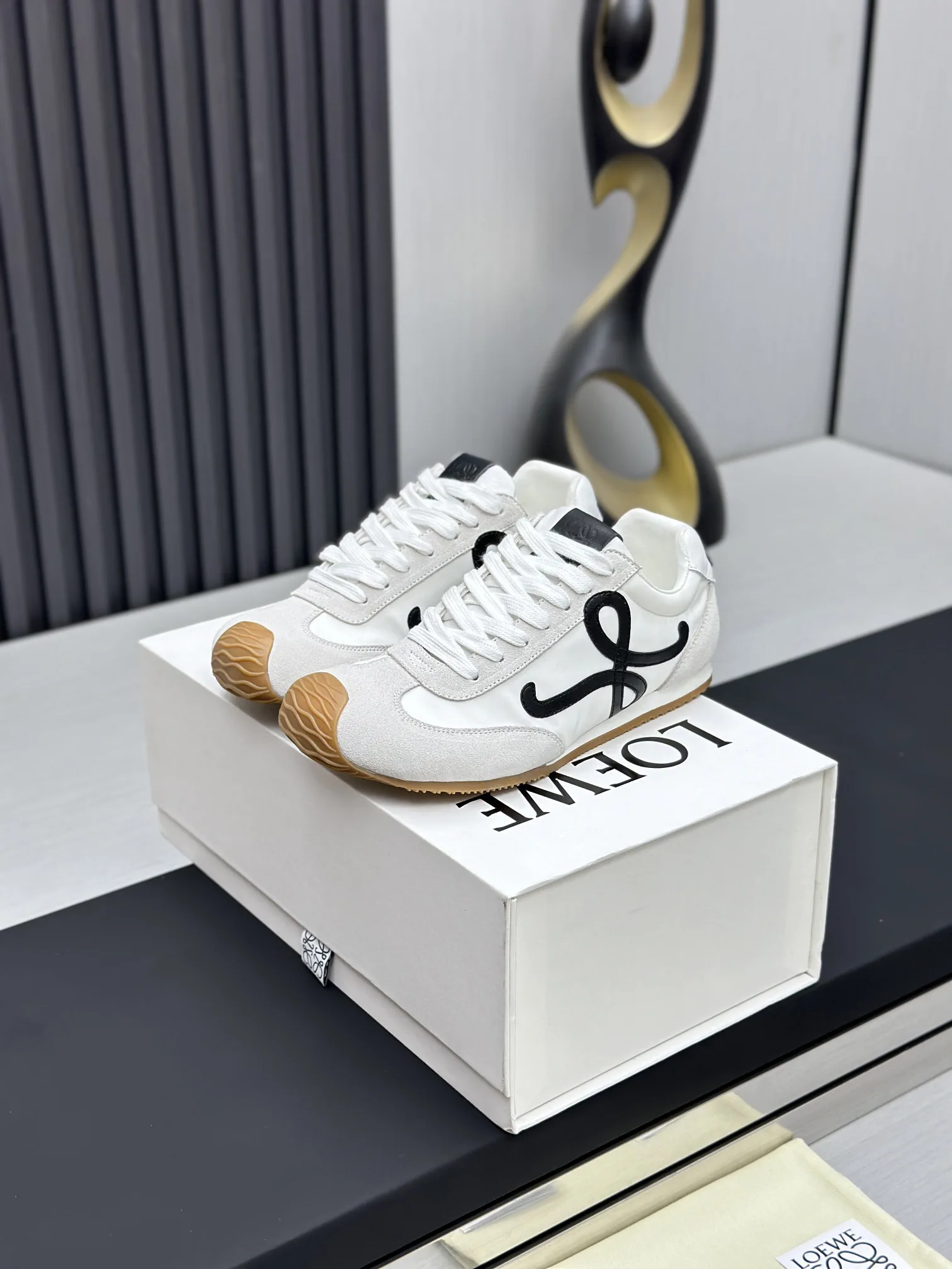 Ballet Runner 2.0 Hidden Heel Lift Casual Sneakers image 1